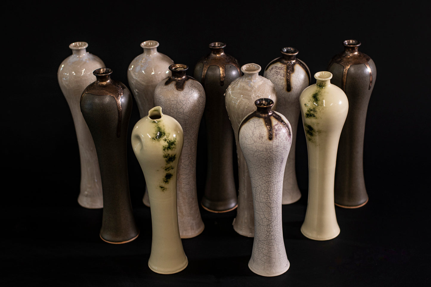 Set of 2 Porcelain Vases